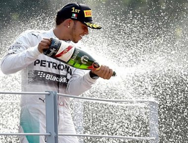 Βίντεο: Αυτοί είναι οι 10 πιο πλούσιοι οδηγοί της F1